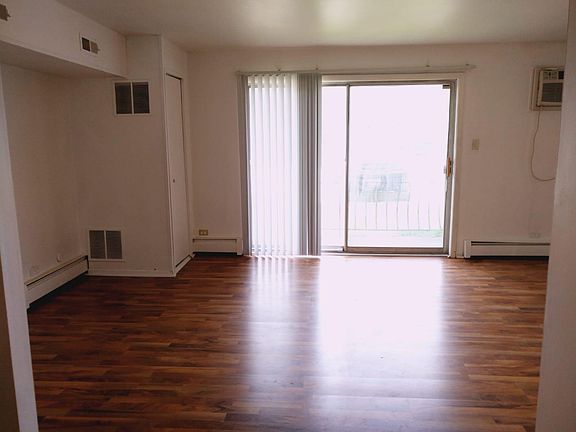 4th image of 402 Cornell Ave