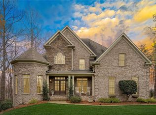 5005 Robdot Dr, Oak Ridge, NC 27310