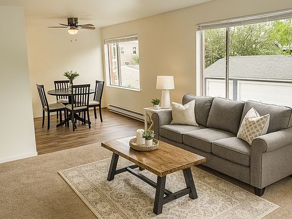 5th image of 6533 California Ave SW #19