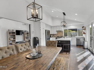 2854 E Sierra Dr, Thousand Oaks, CA 91362