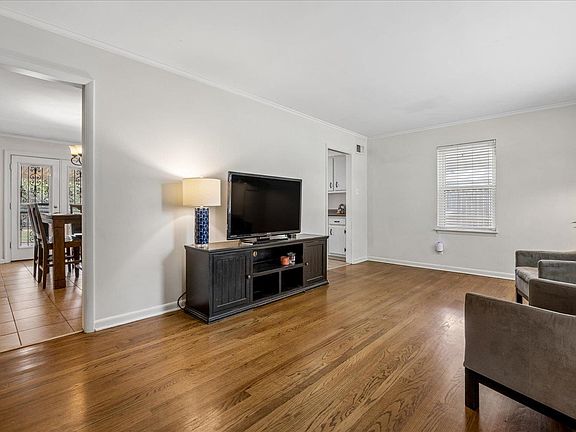 2nd image of 5471 Murff Ave