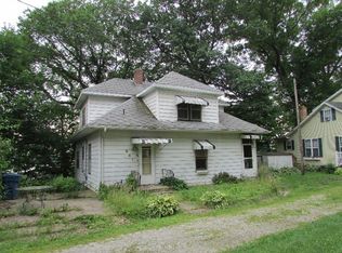 641 Holton Rd, La Porte, IN 46350