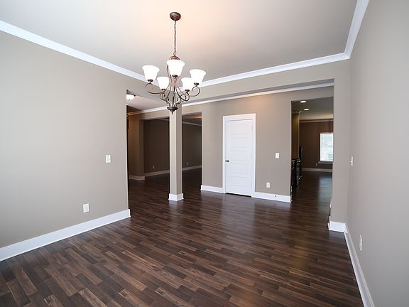 5th image of 3780 Creekside Way