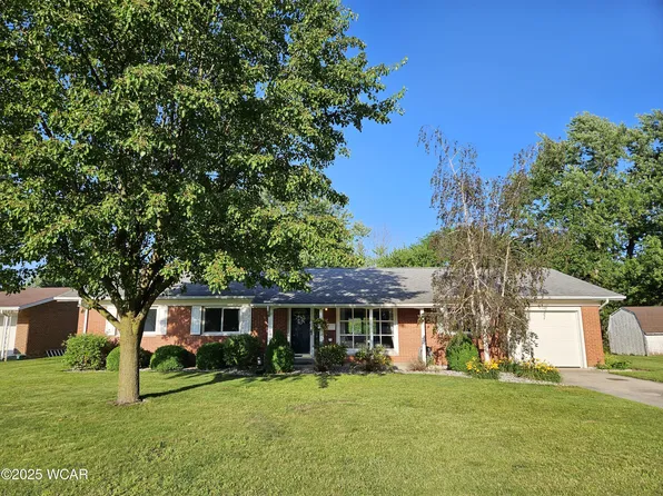 309 Dogwood Dr, Celina, OH 45822