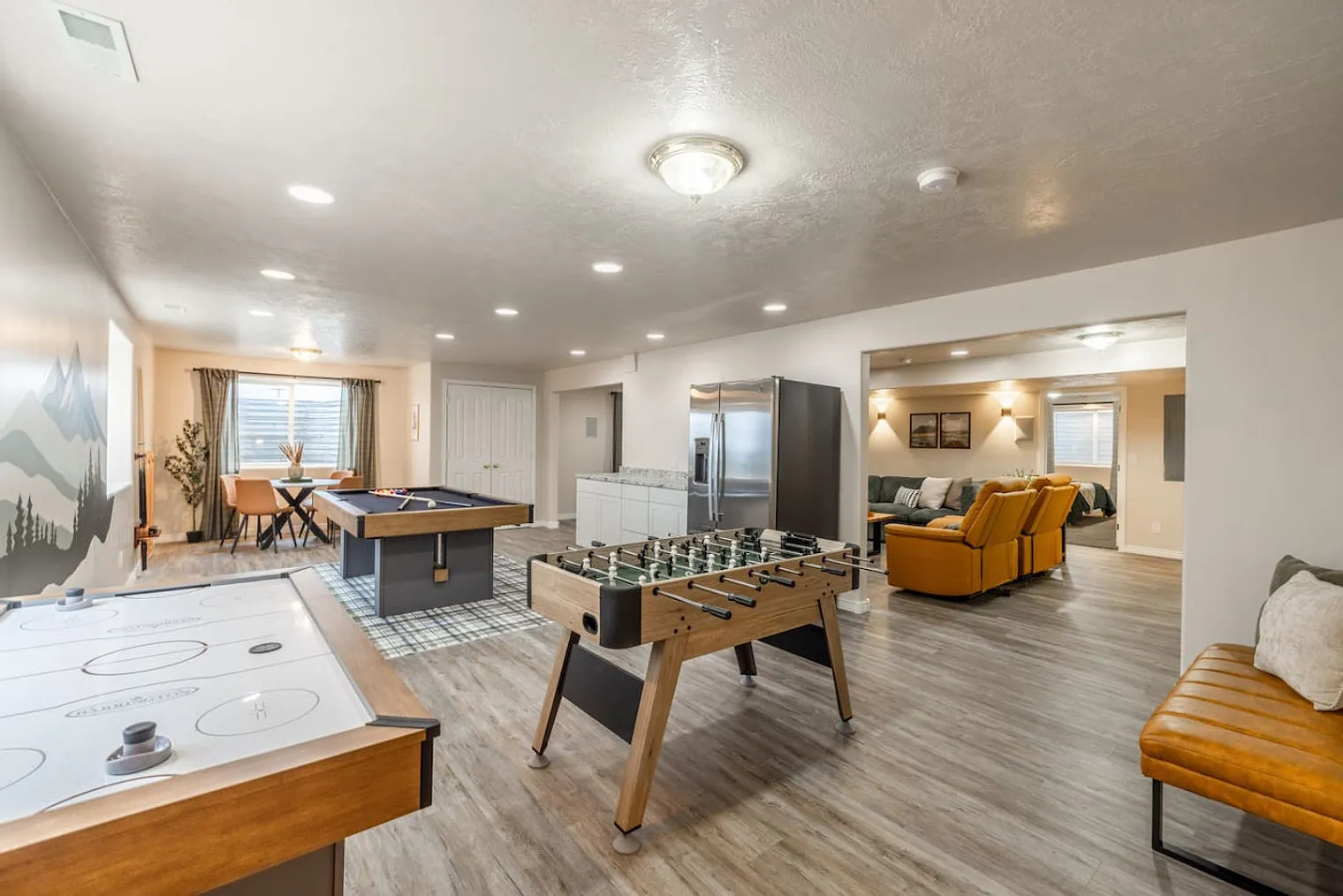 7 bed, 4.0 bath, 2195 sqft, $22,110 — Photo 1