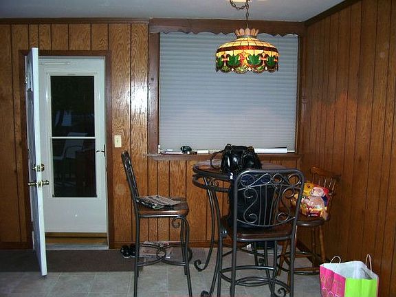 Breakfast nook