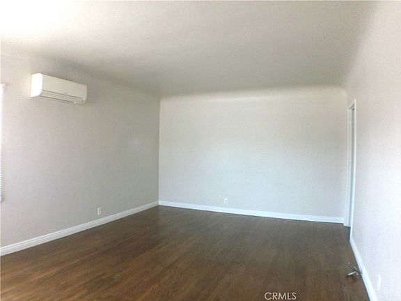 3rd image of 2179 255th St