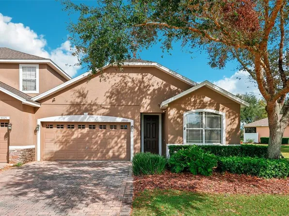 23907 Sardinia Dr, Sorrento, FL 32776