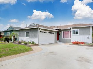 15613 Delcombre Ave, Paramount, CA 90723