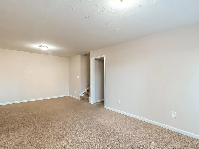 3324 Royal Troon Rd — Photo 11