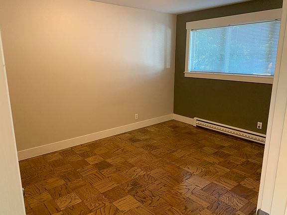4th image of 15536 27th Ave NE #15536