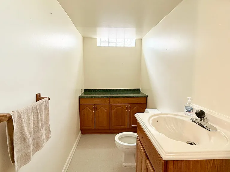 24522 Hass St — Photo 13