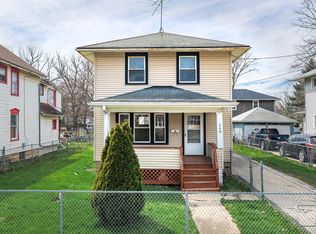 648 Iowa Ave, Aurora, IL 60506