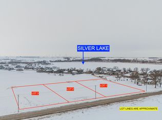 1 Country Club Dr, Lake Park, IA 51347