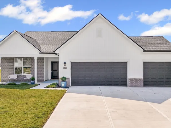 1157 Supernova Dr, Franklin, IN 46131