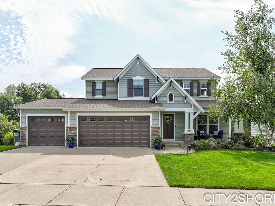 1st image of 8560 Twin Lakes Dr