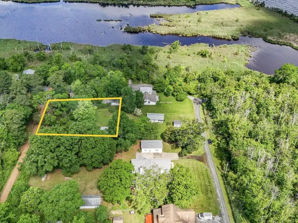 10954 Elm Dr, Lusby, MD 20657