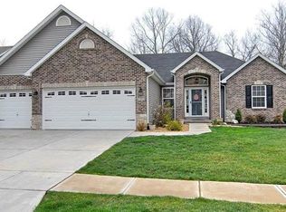 5357 Amber Meadows Dr, Imperial, MO 63052