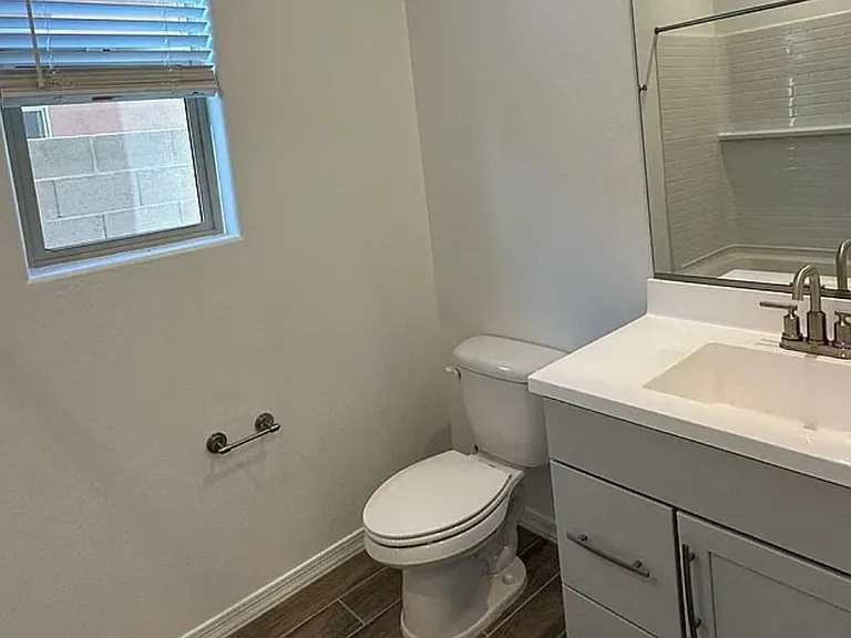 13426 W Eagle Feather Rd — Photo 10