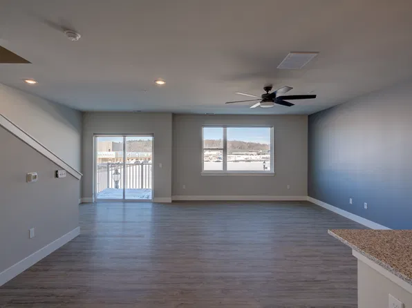 4893 Lacy Rd, Madison, WI 53711