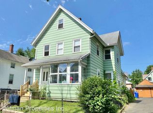 49 Taylor St #2, Holyoke, MA 01040