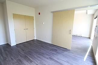 Building Photo 5