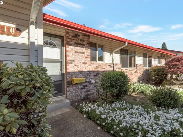 2110 SE 148th Pl, Portland, OR 97233