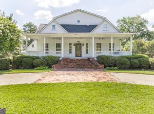 224 Oak Ave, Pinehurst, GA 31070