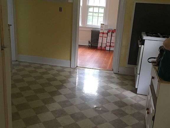 5th image of 5 Doty Ave APT 3