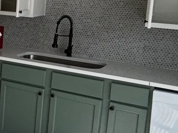 3908 S Detroit Ave, Tulsa, OK 74105