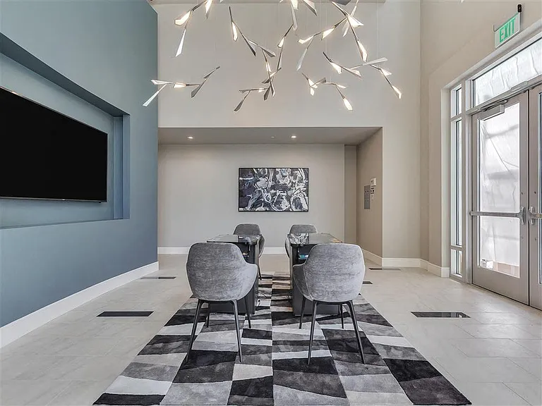 Preston Hollow Village — Photo 35