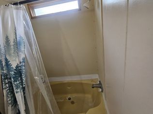 302 Chapel St #302, Weber City, VA 24290