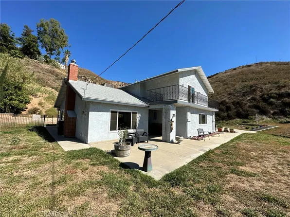 1122 Ponderosa Dr, San Bernardino, CA 92404