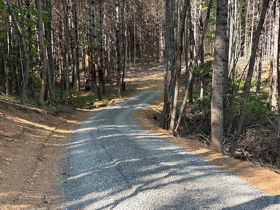 1st image of 13 Chances Creek Rd