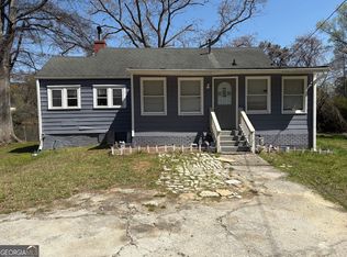 4233 Murray Lake Cir, Forest Park, GA