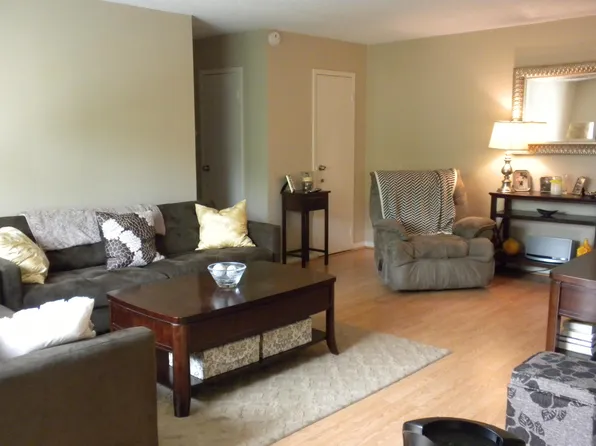 250 Ridge Pike #C, Lafayette Hill, PA 19444