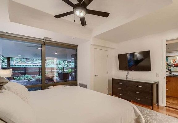 5th image of 7151 E Rancho Vista Dr Unit 1008