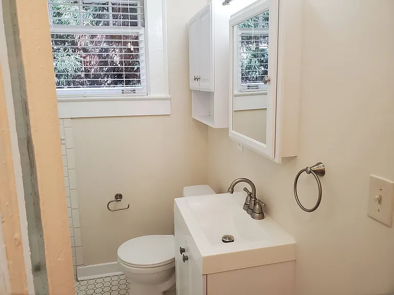 57 Lafayette Dr NE #3 — Photo 9