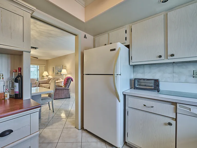 2804 Crosley Dr E #F — Photo 8