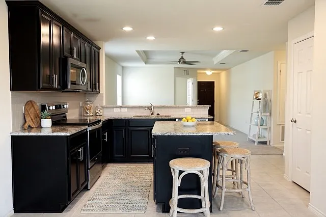 1416 Waggoner Dr — Photo 8