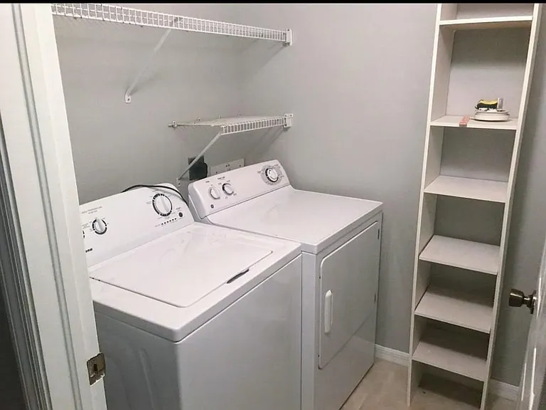 6560 Huntington Lakes Cir #101 — Photo 51