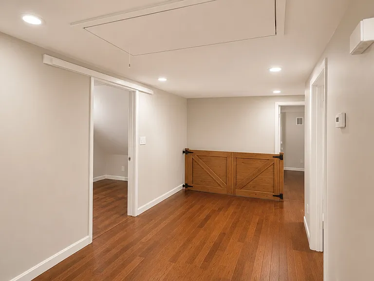 77 Gibbs St #3 — Photo 4