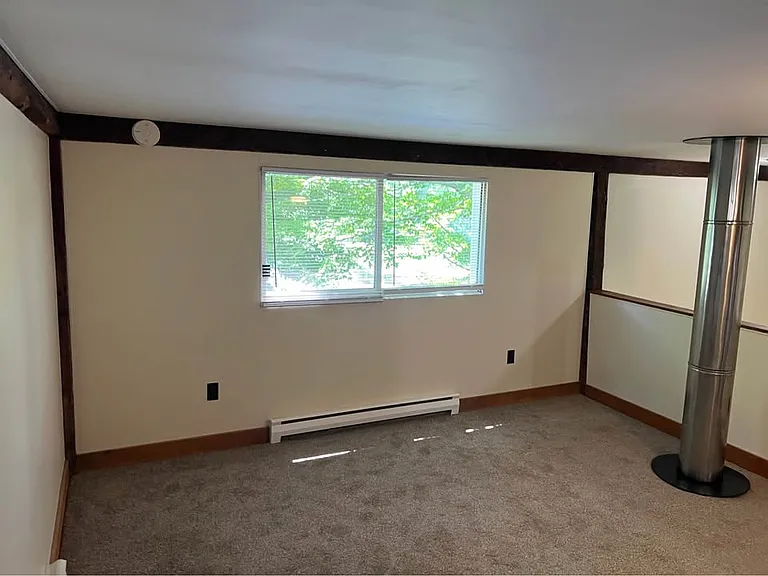 20 Old Sharon Rd #C — Photo 9