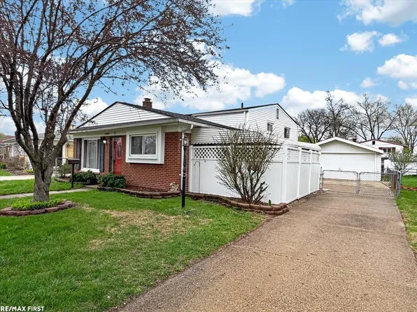 28326 Couzens Ave, Madison Heights, MI 48071