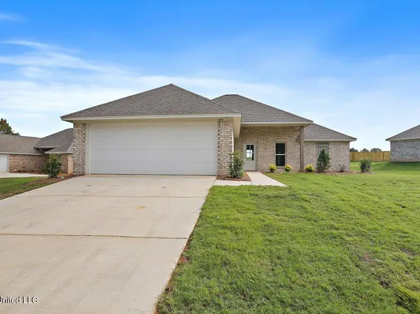 642 Westfield Dr, Pearl, MS 39208