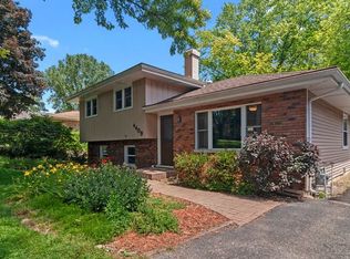 4409 Center Ave, Lisle, IL 60532