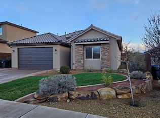 853 W Las Colinas Dr, St George, UT 84790