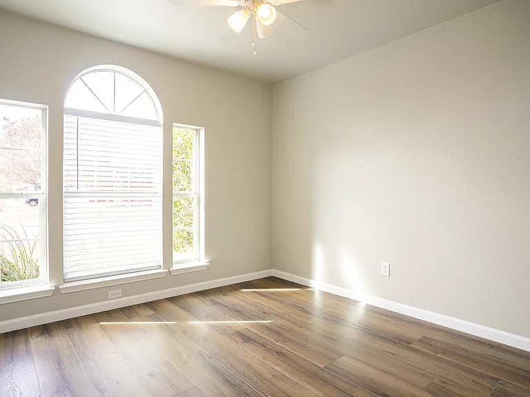 10500 Aransas Dr — Photo 23