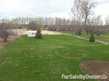 Backyard
						:
						Park like back yard