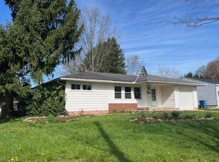 1389 Carole Dr, Salem, OH 44460